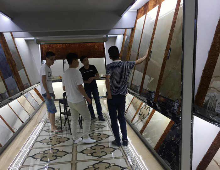 叼嘿软件下载大全陶瓷磚 揭陽榕城300方專賣店盛裝開業，感受全新的視覺盛宴